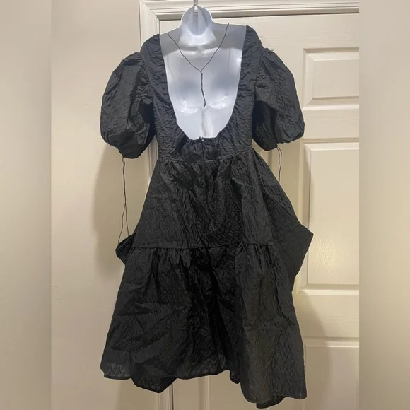 Beulah Style Black Puff Sleeve Tiered Dress - One Size NWT - Picture 6 of 7